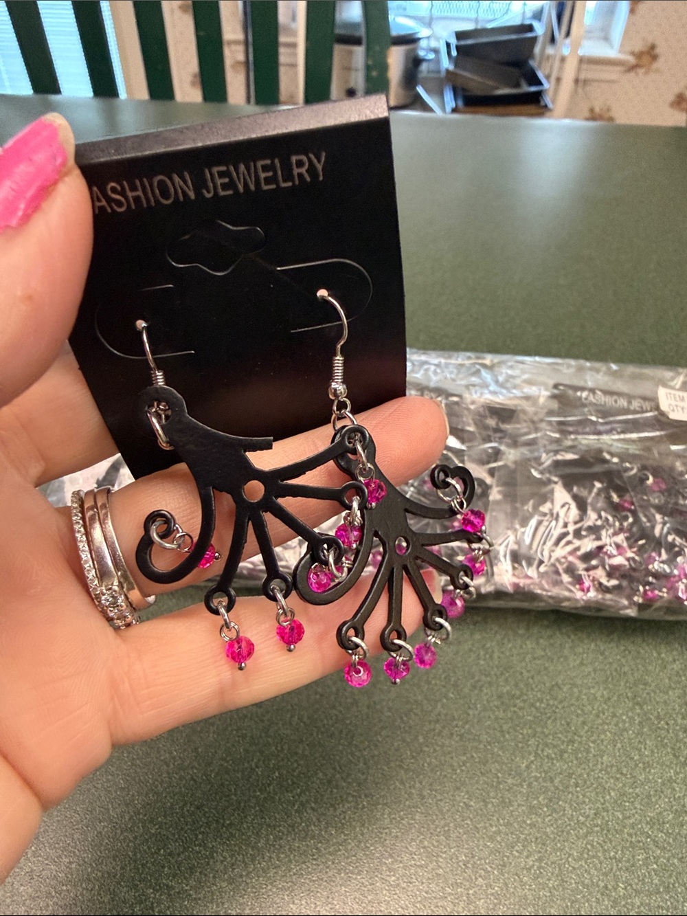 12 Piece Fashion Jewelry Black Fan Drop Earrings with Pinkish/Purple Accents